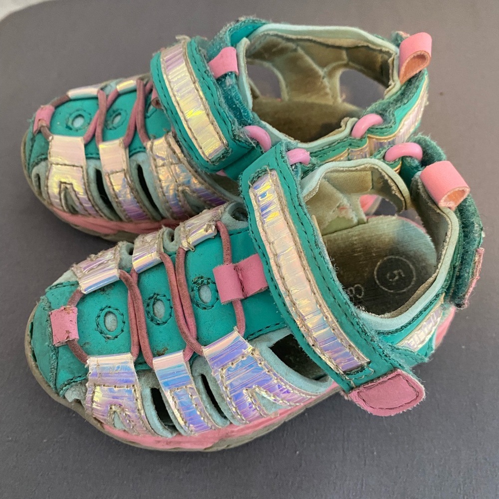 Toddler sandals